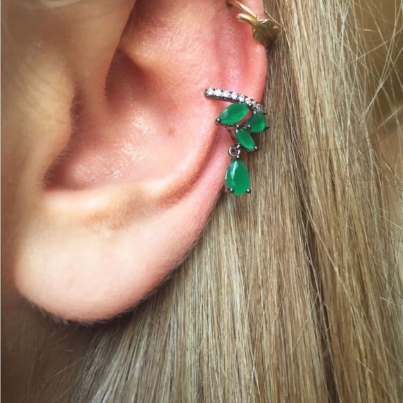 Ear Cuff Earring (Right) - Picture 1 of 4